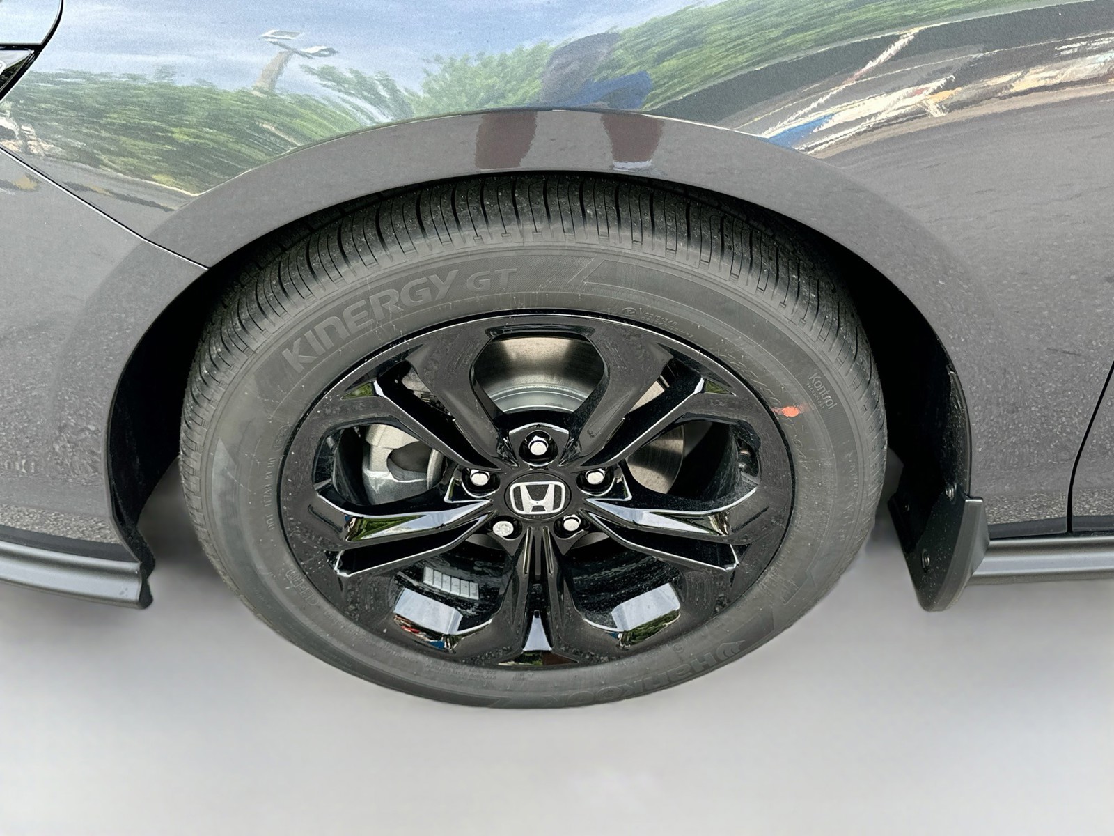 2025 Honda Accord Sedan - Photo 25