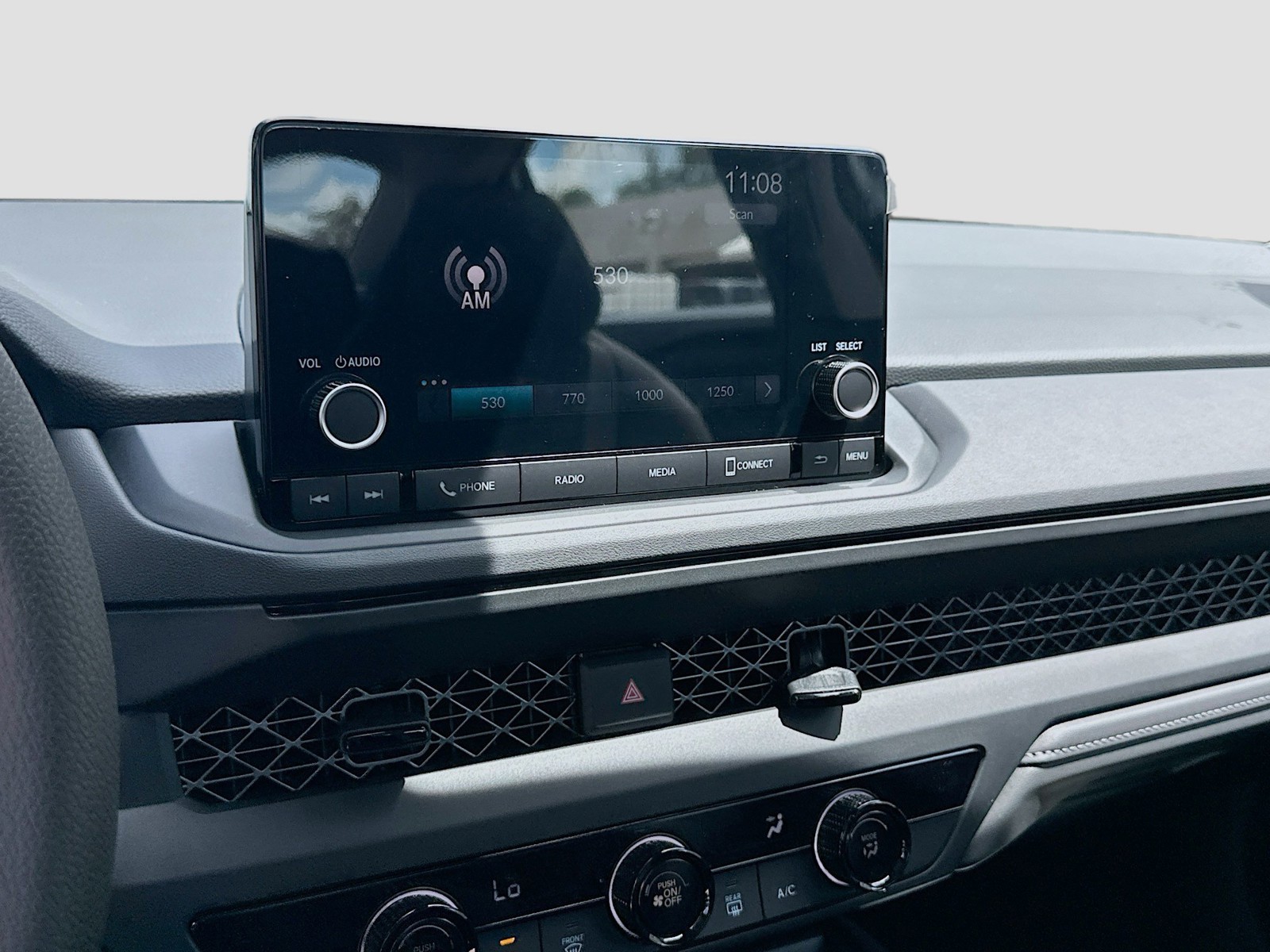 2025 Honda Accord Sedan - Photo 10