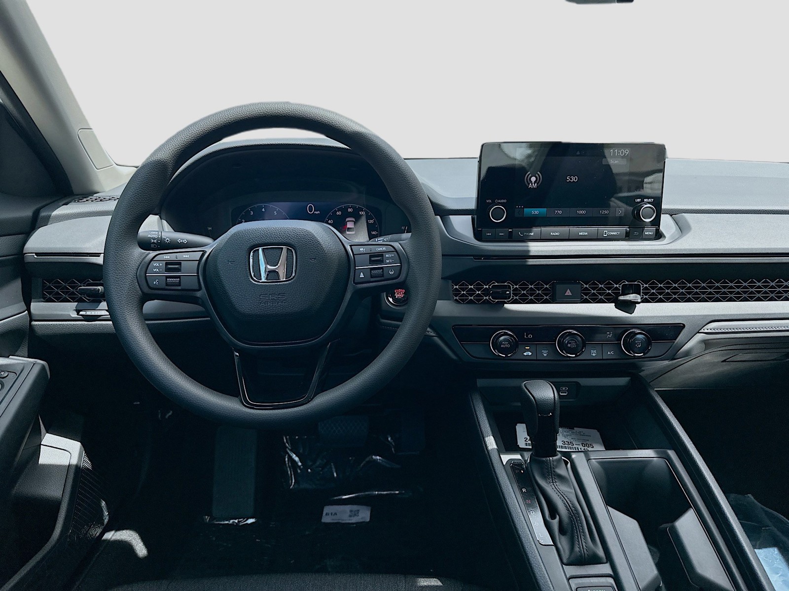 2025 Honda Accord Sedan - Photo 15