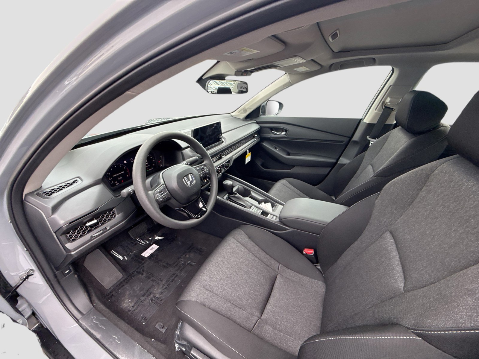 2025 Honda Accord Sedan - Photo 15