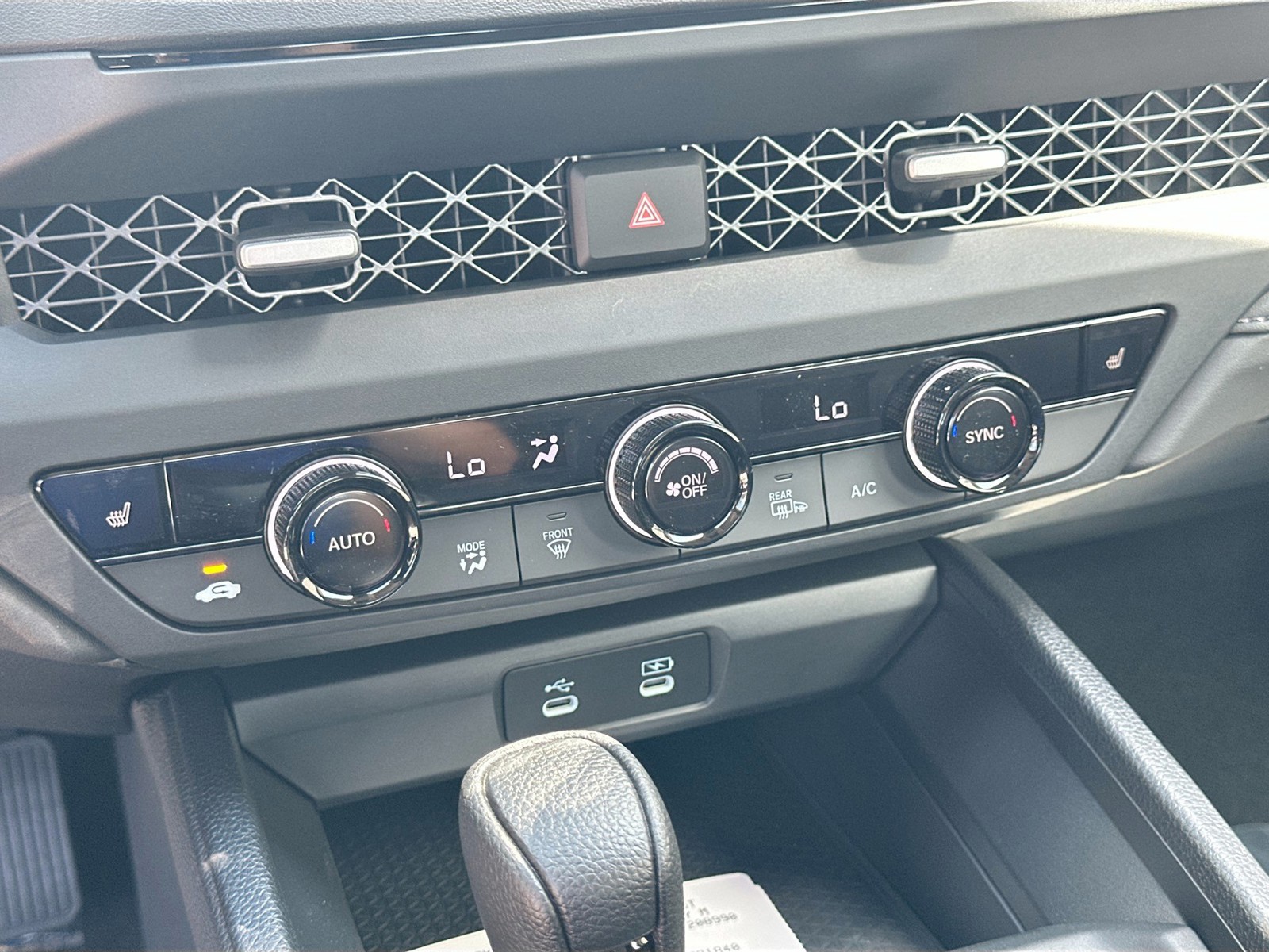 2025 Honda Accord Sedan - Photo 12