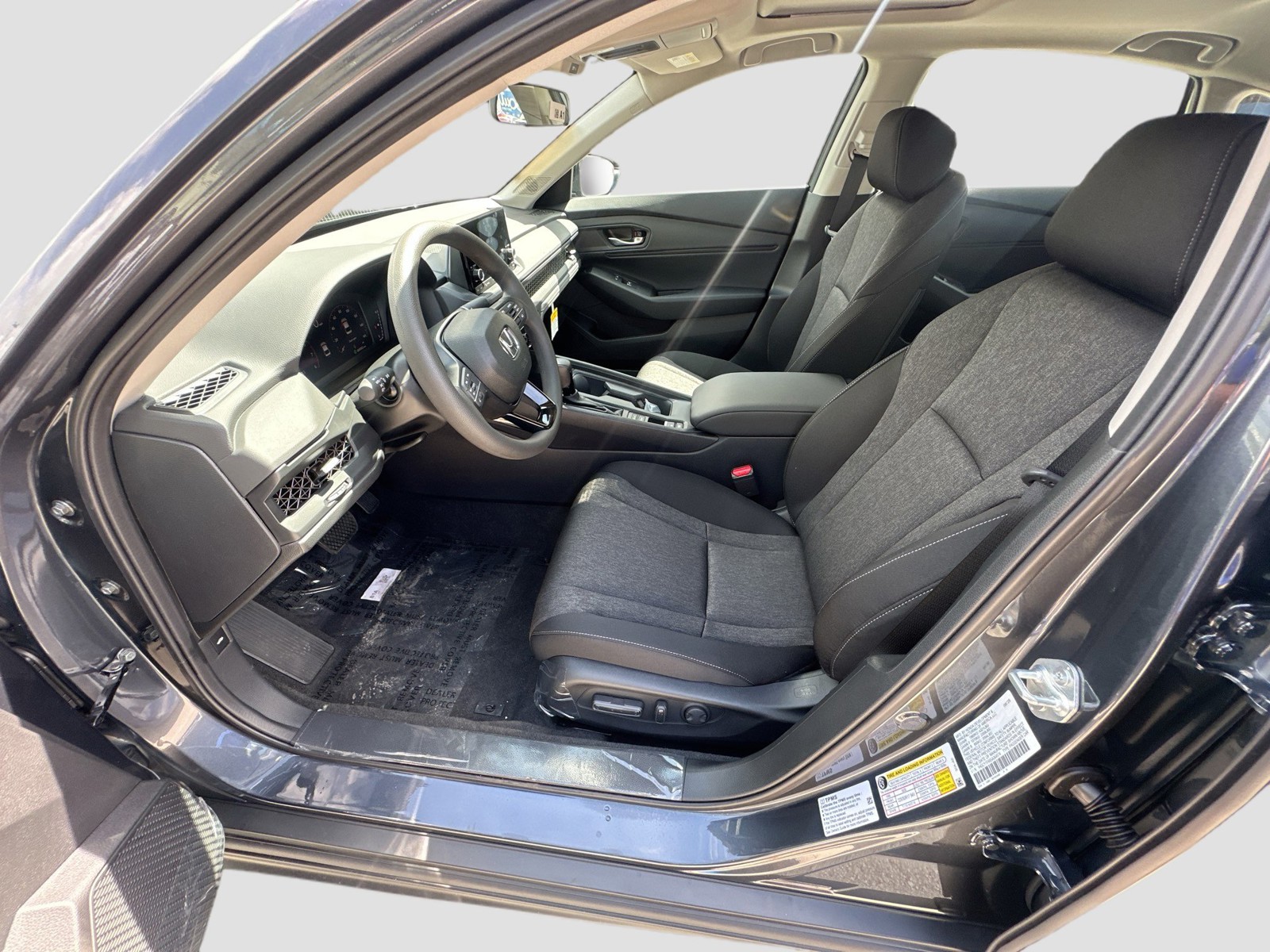 2025 Honda Accord Sedan - Photo 15