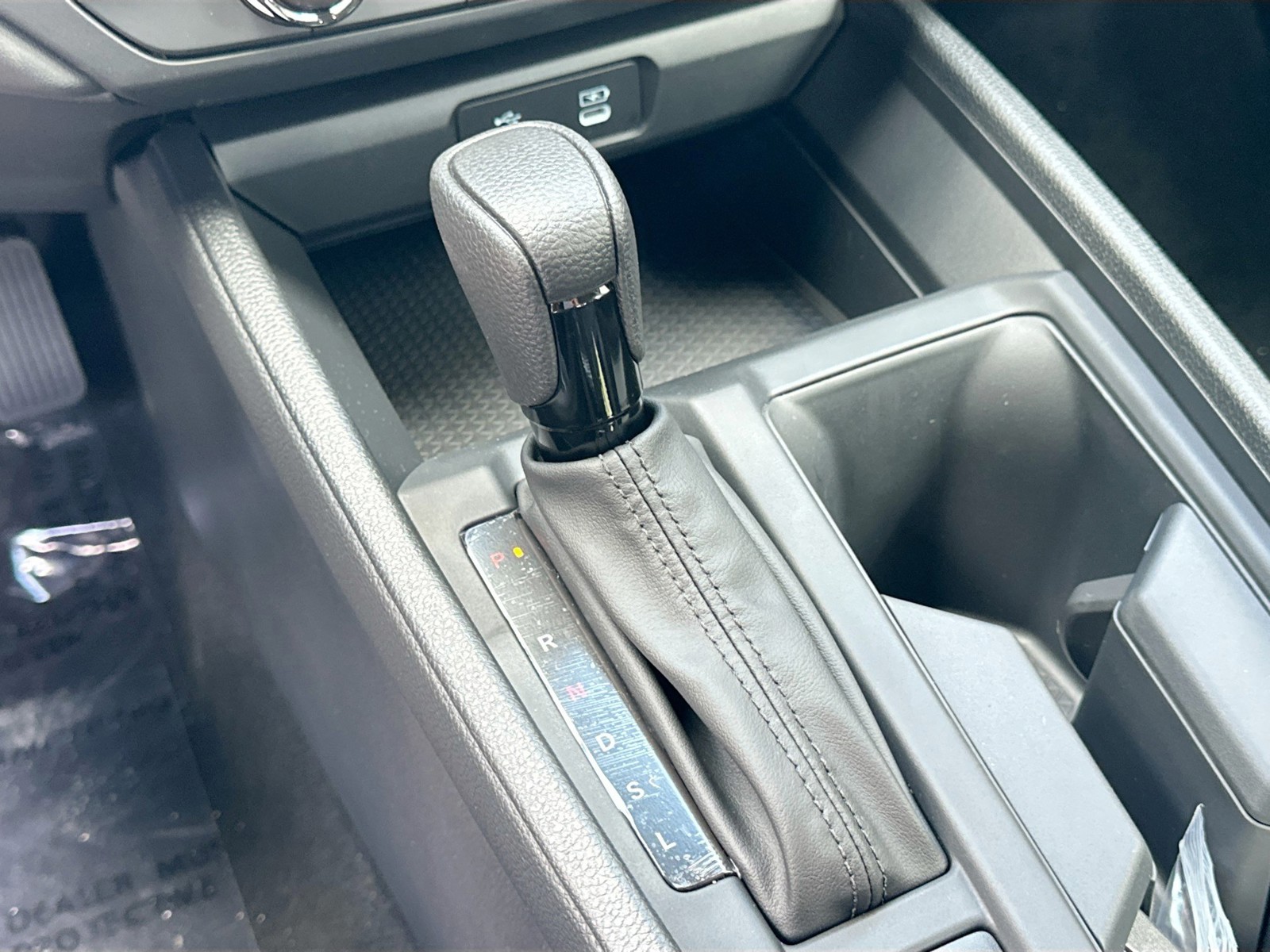 2025 Honda Accord Sedan - Photo 13