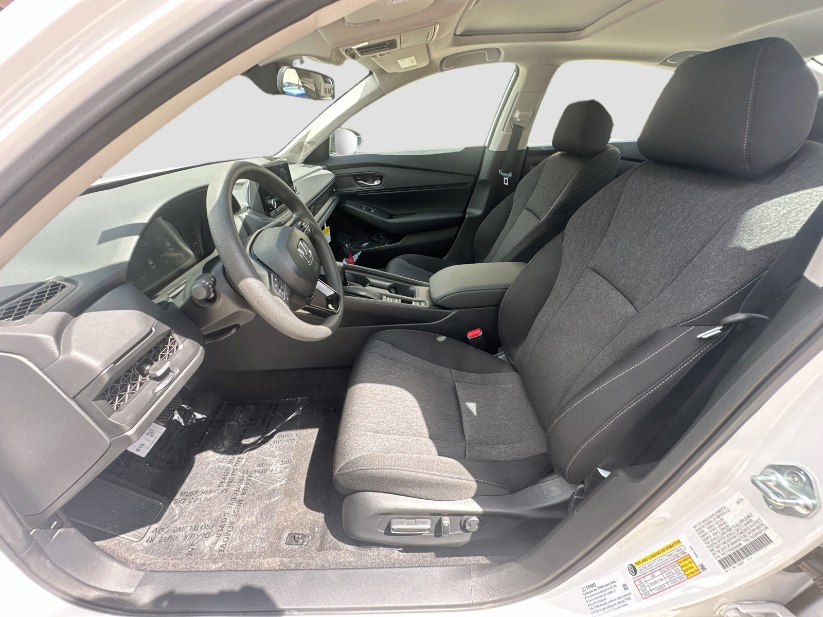 2025 Honda Accord Sedan - Photo 15