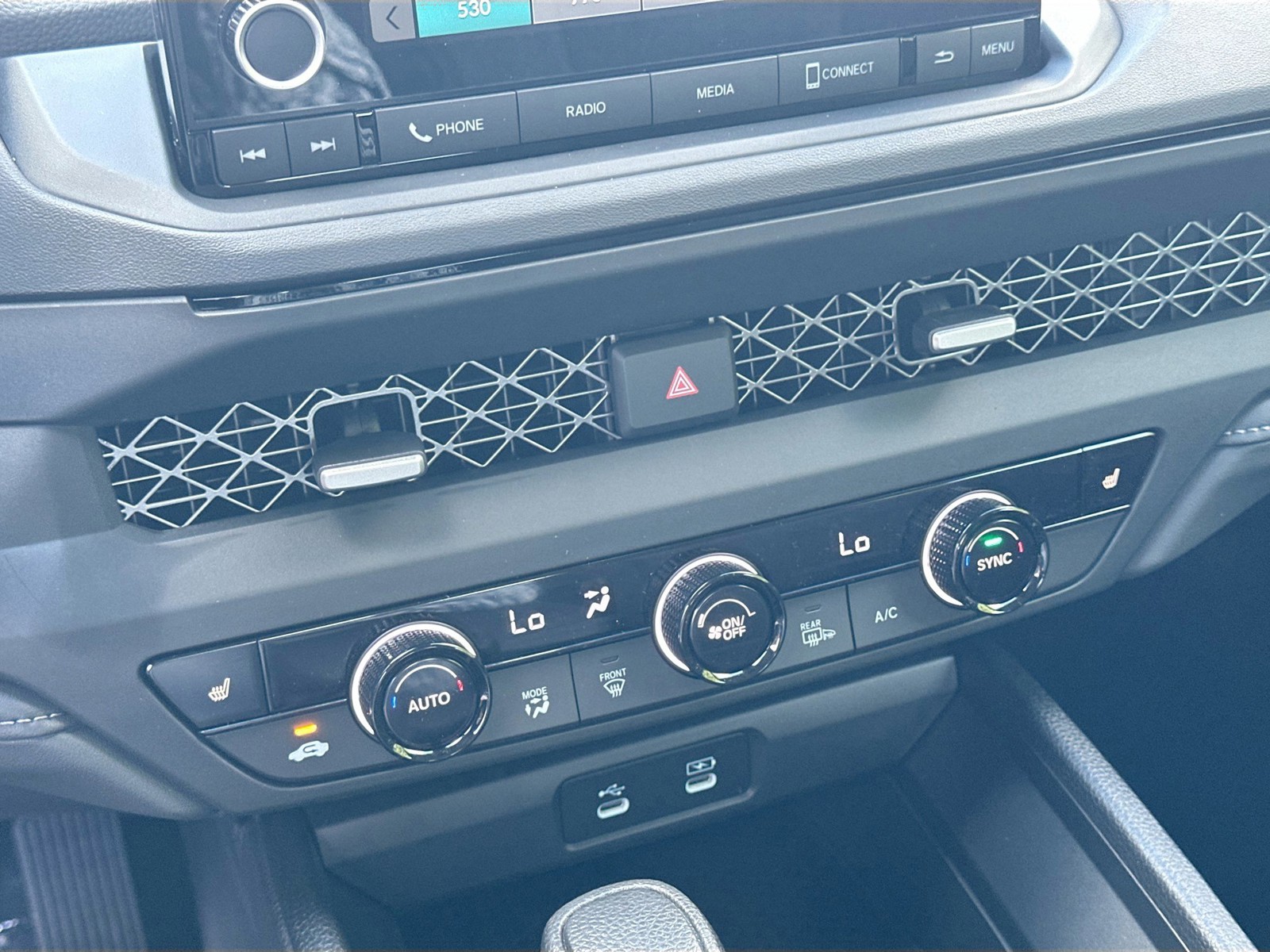 2025 Honda Accord Sedan - Photo 12