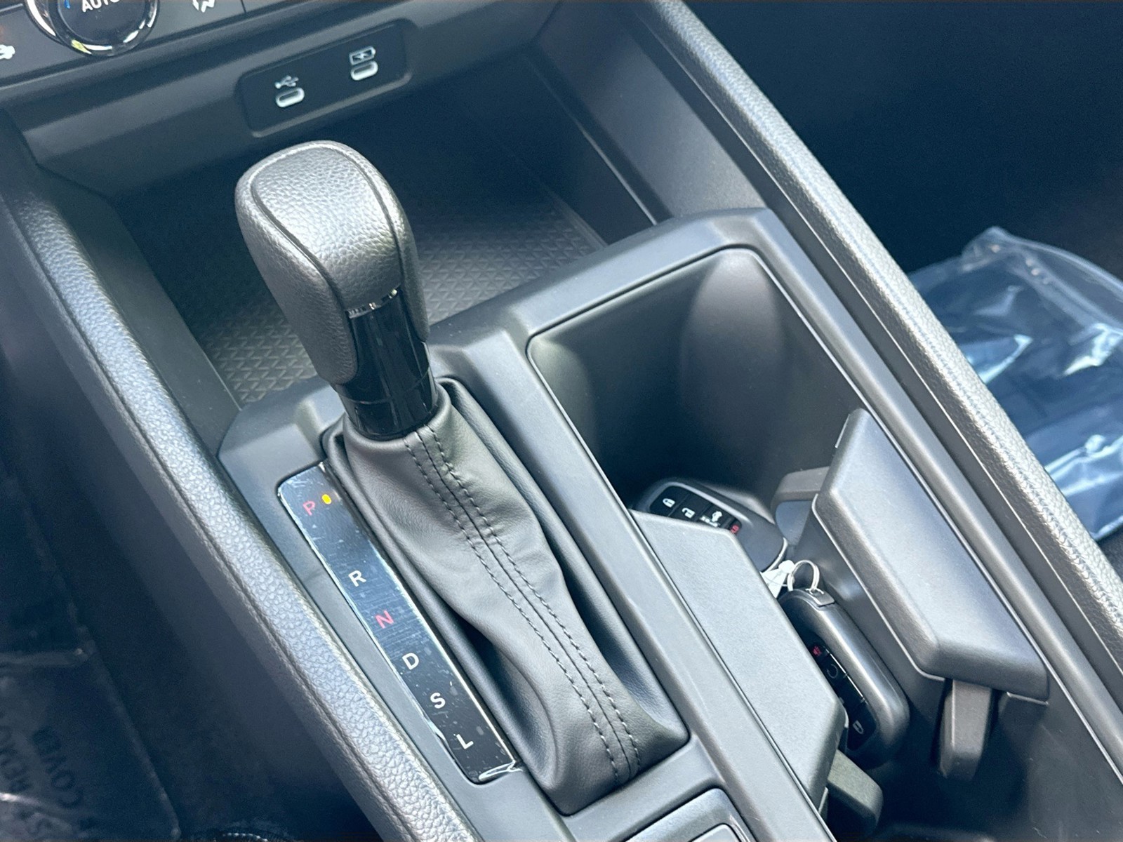 2025 Honda Accord Sedan - Photo 13