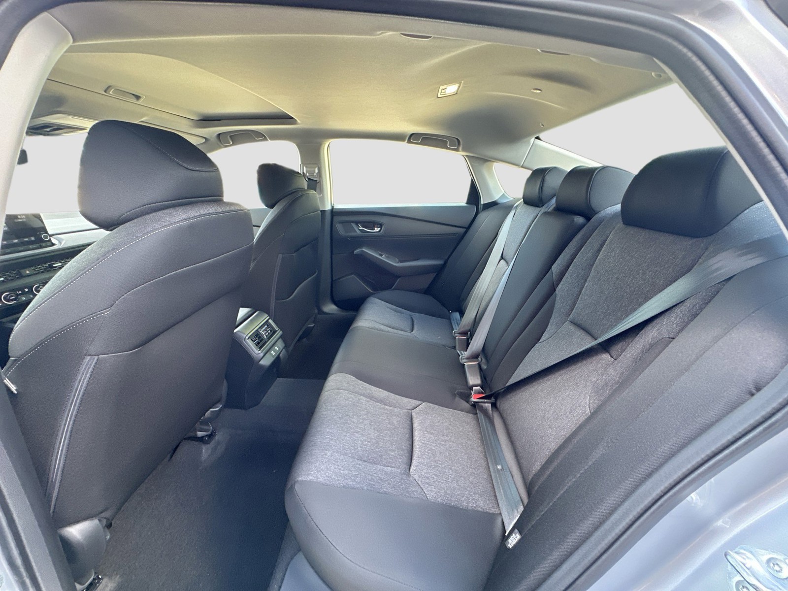 2025 Honda Accord Sedan - Photo 19