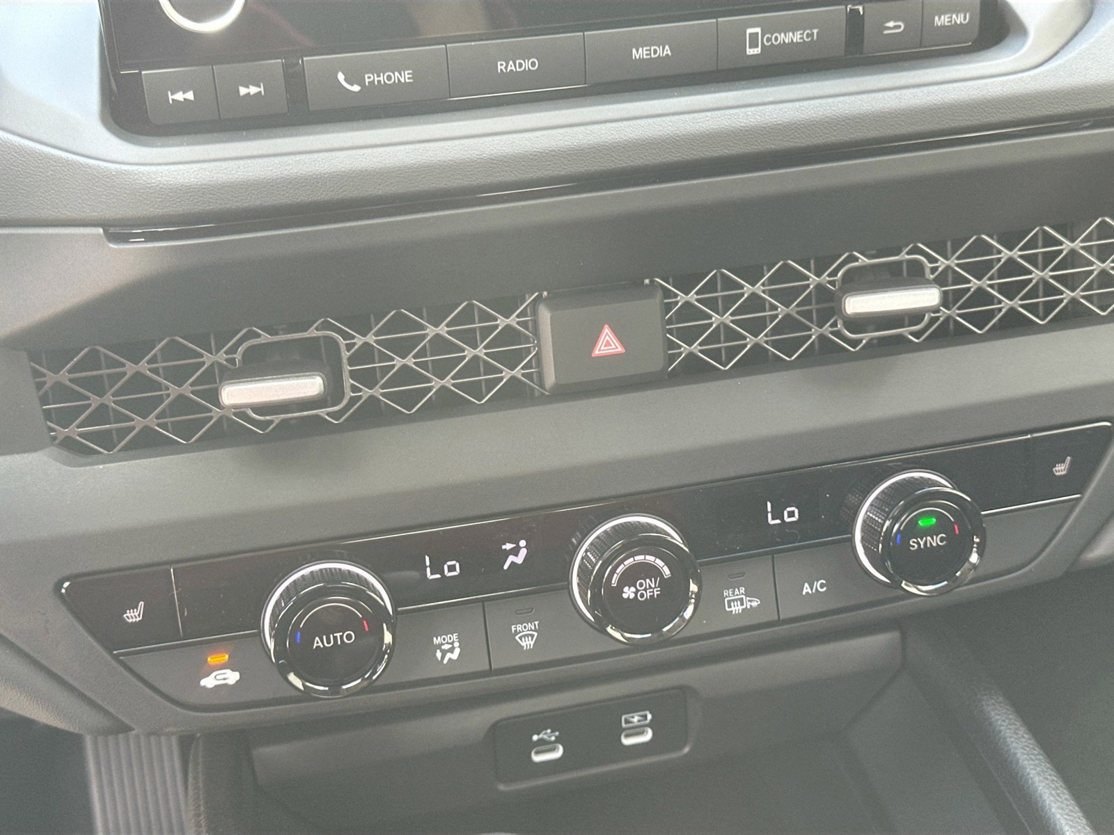 2025 Honda Accord Sedan - Photo 12