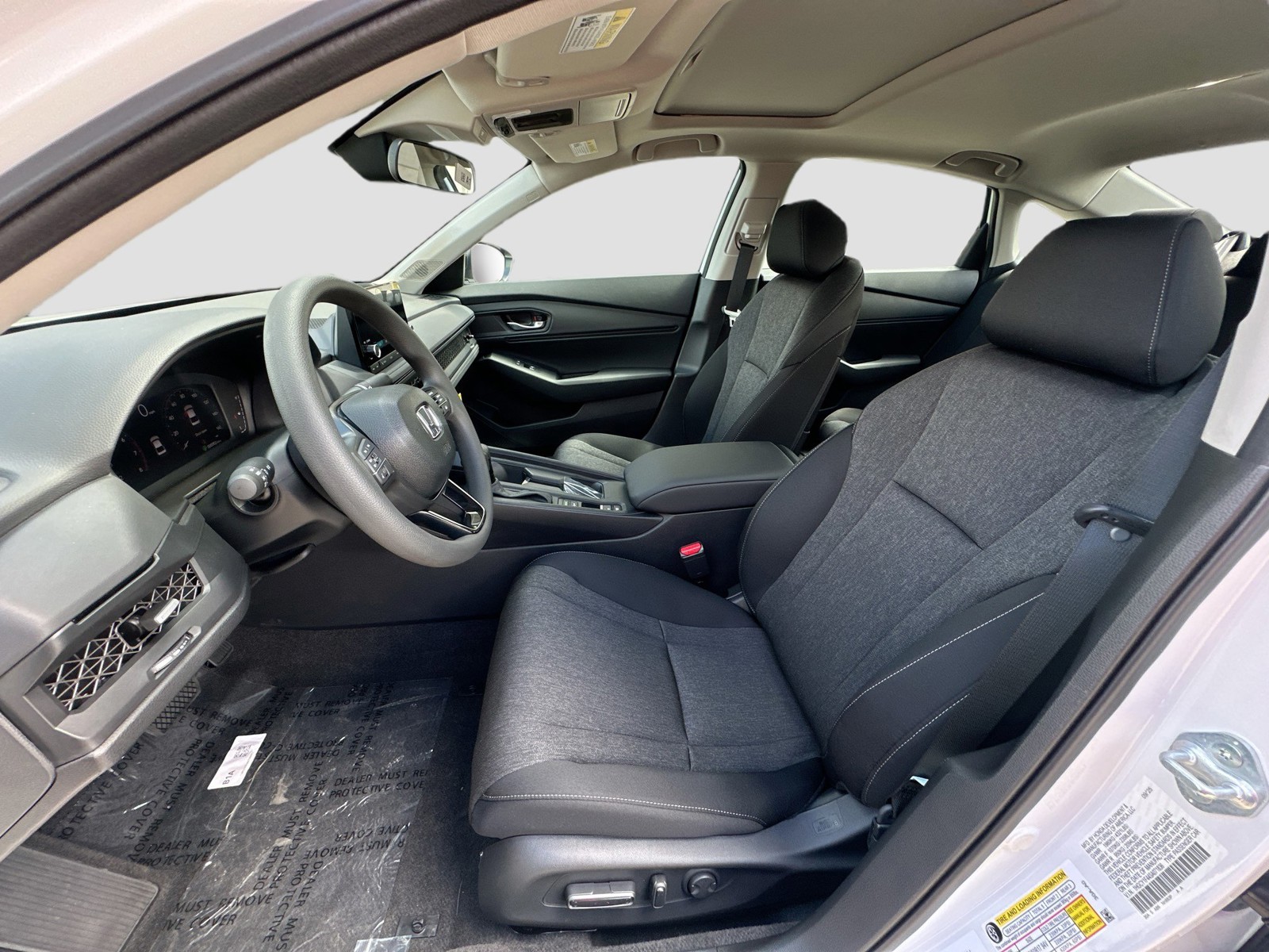 2025 Honda Accord Sedan - Photo 15