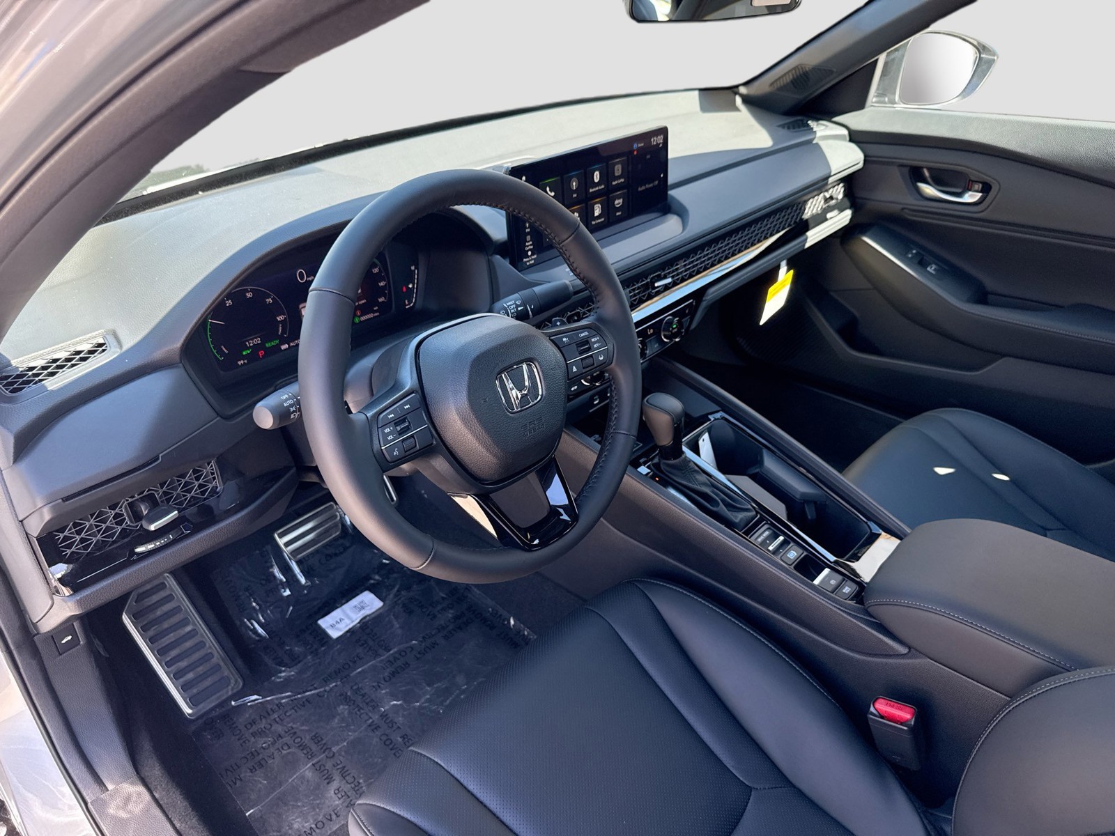 2025 Honda Accord Hybrid - Photo 9