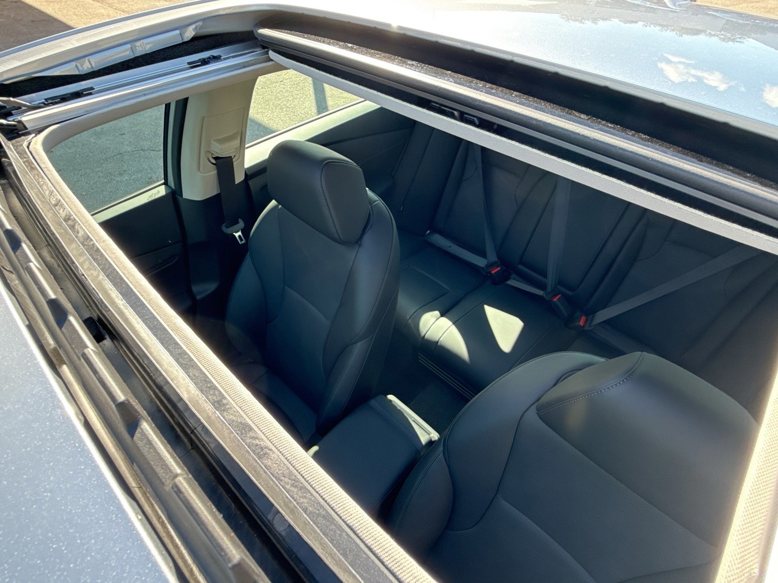 2025 Honda Accord Hybrid - Photo 14