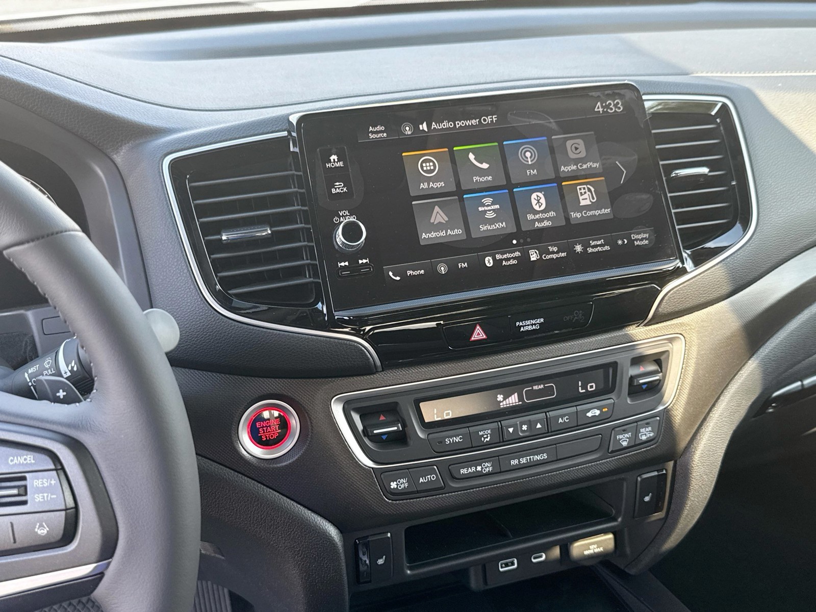 2026 Honda Ridgeline - Photo 12