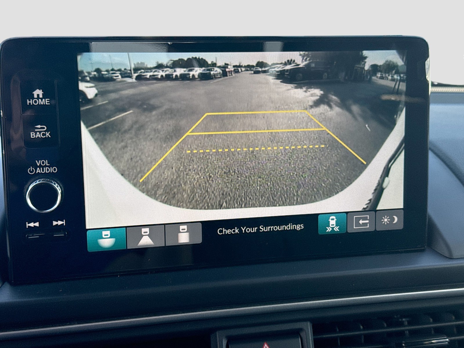 2025 Honda Pilot - Photo 13