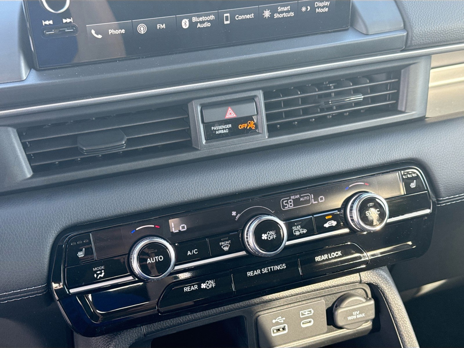 2025 Honda Pilot - Photo 14