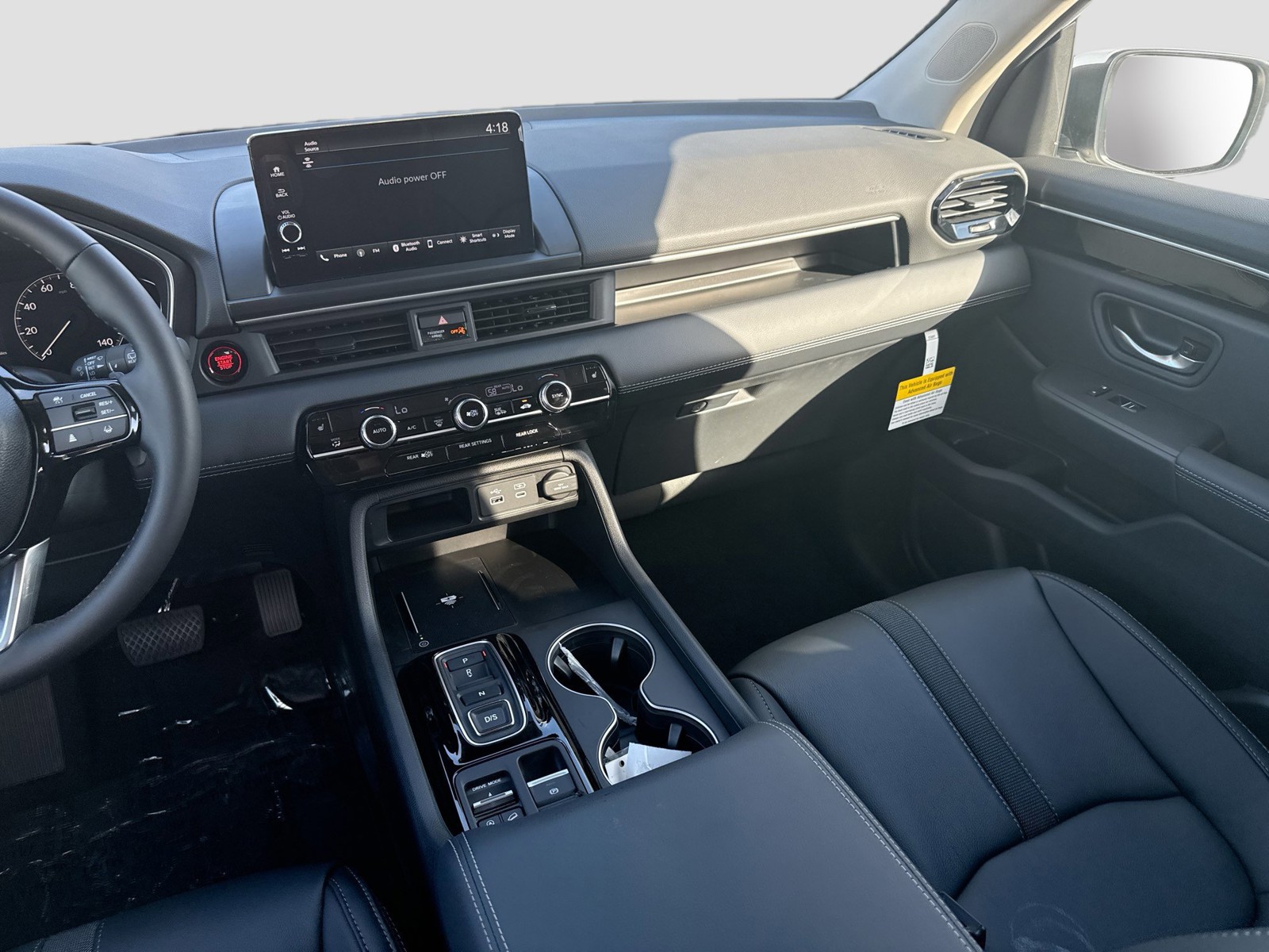 2025 Honda Pilot - Photo 18
