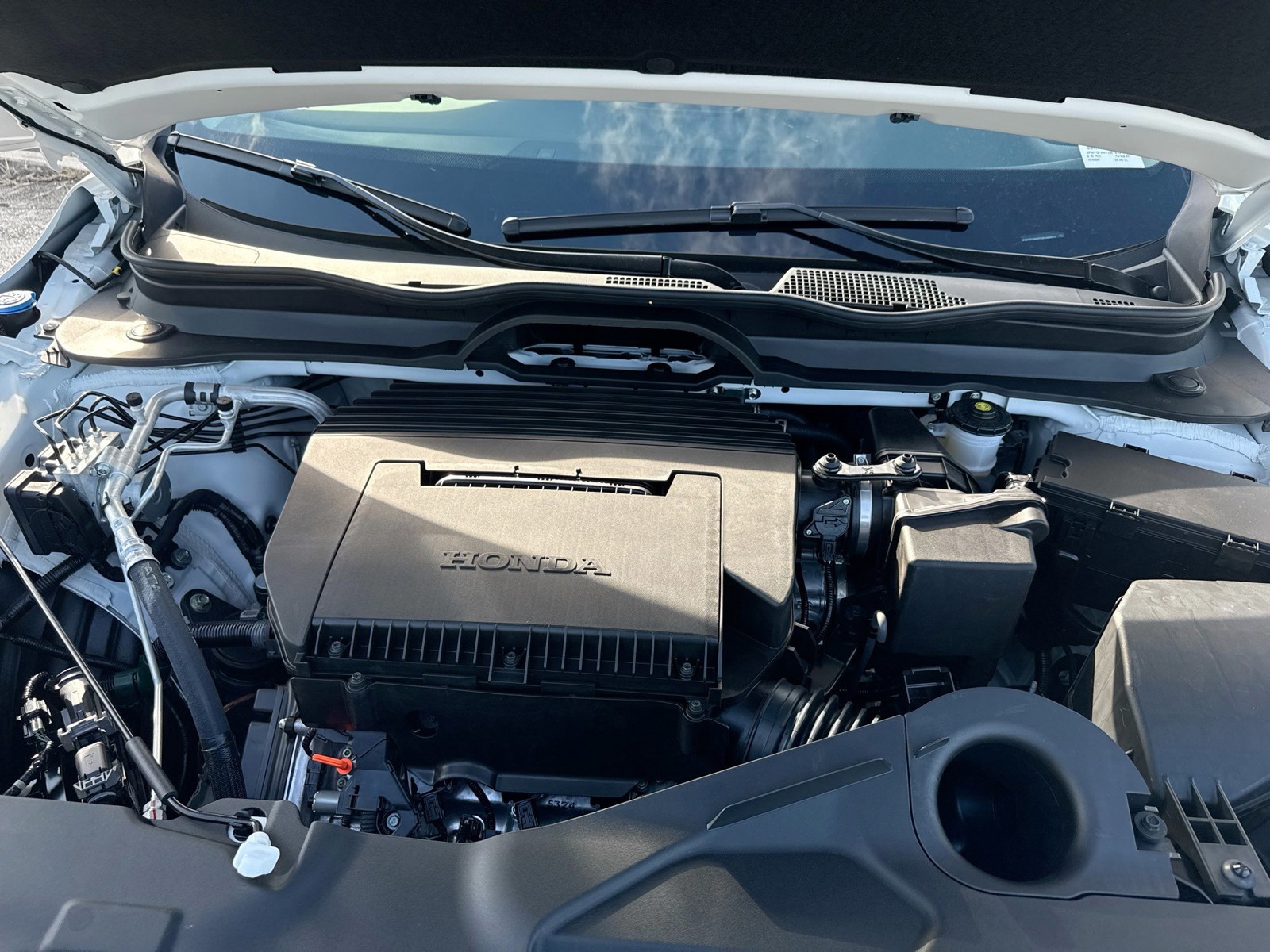 2025 Honda Pilot - Photo 25