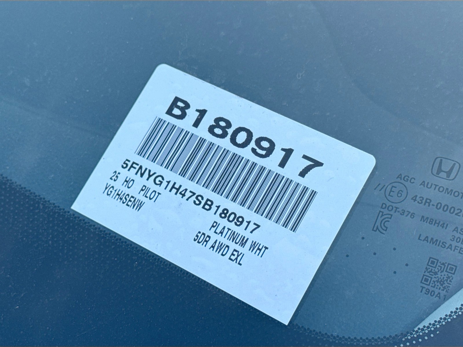 2025 Honda Pilot - Photo 27