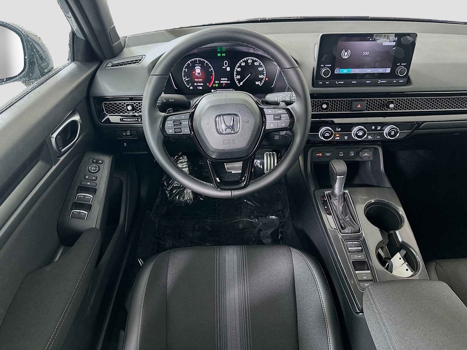 2025 Honda Civic Hatchback - Photo 15