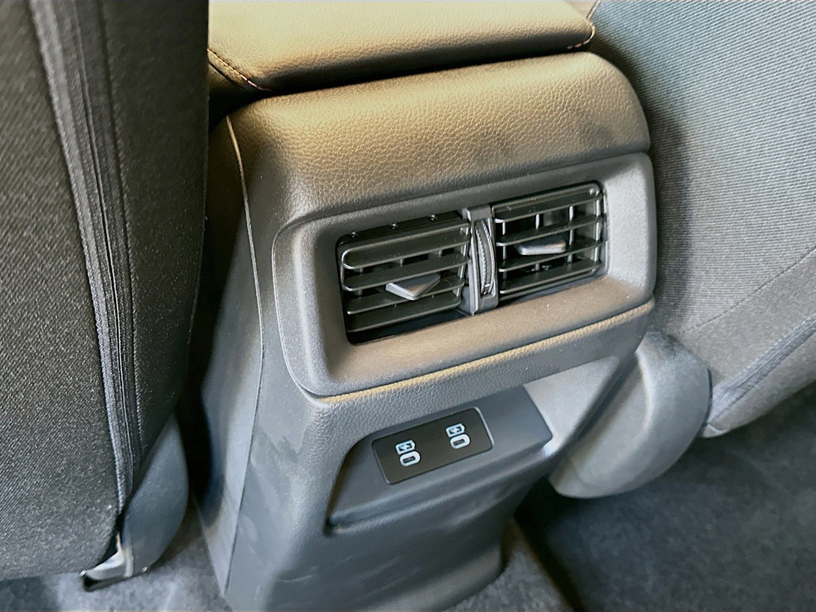 2026 Honda CR-V Hybrid - Photo 18