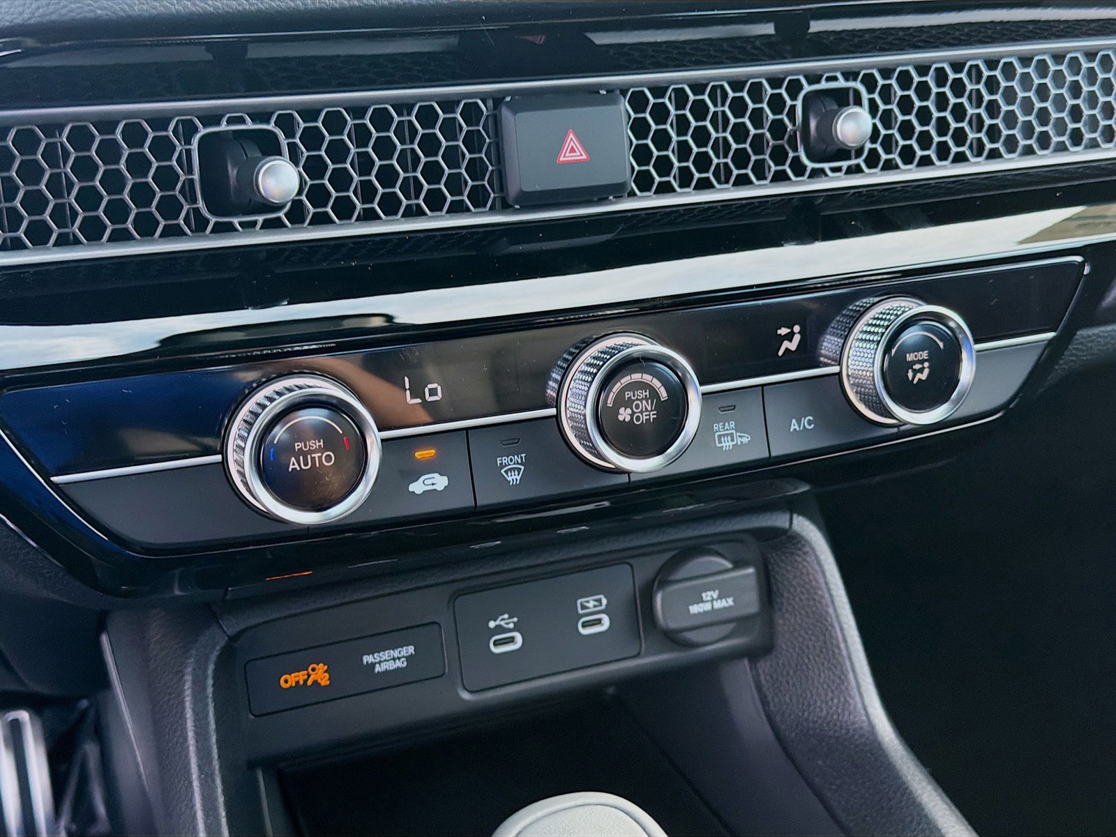 2026 Honda Civic Sedan - Photo 14