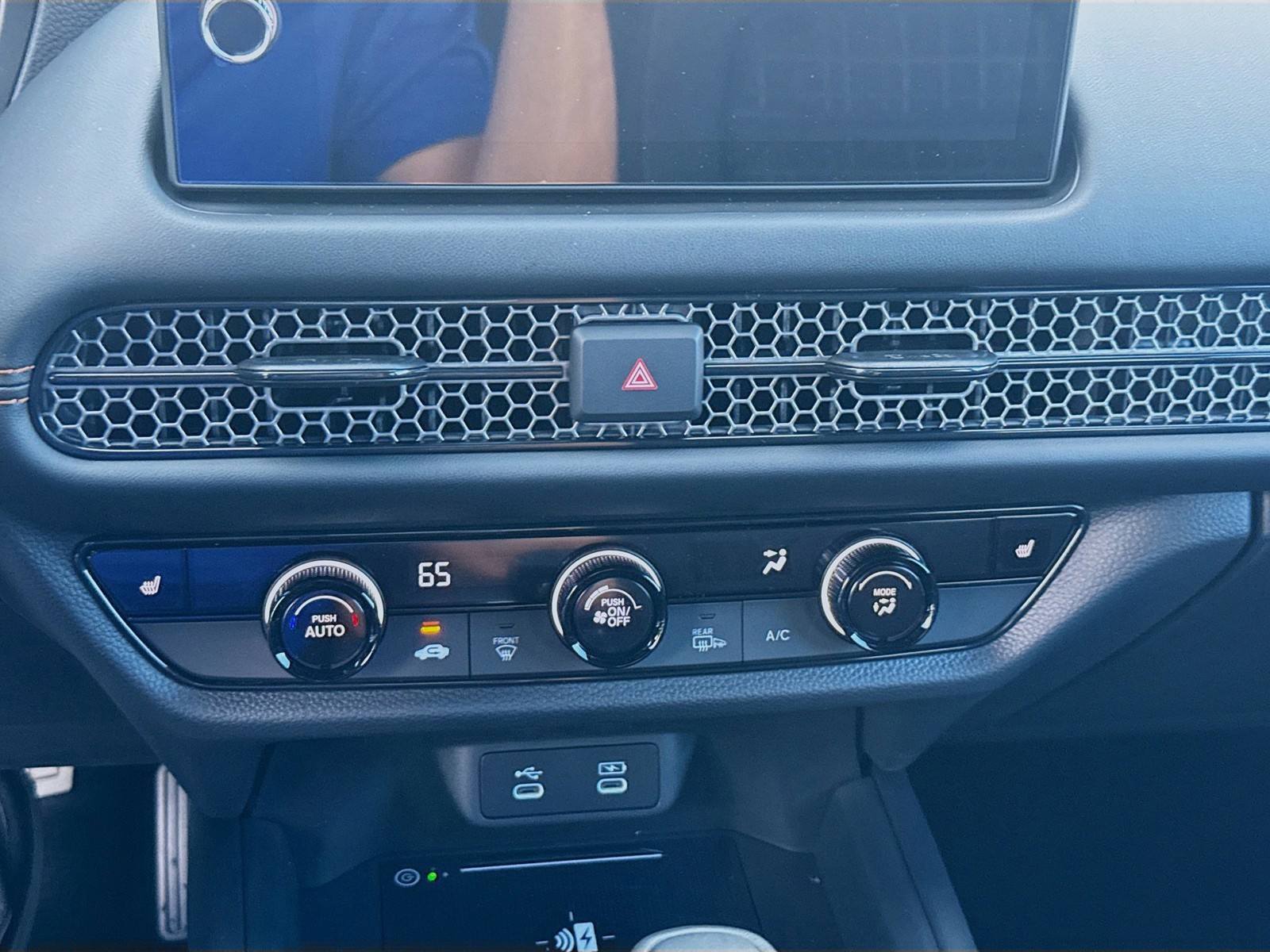 2026 Honda HR-V - Photo 12