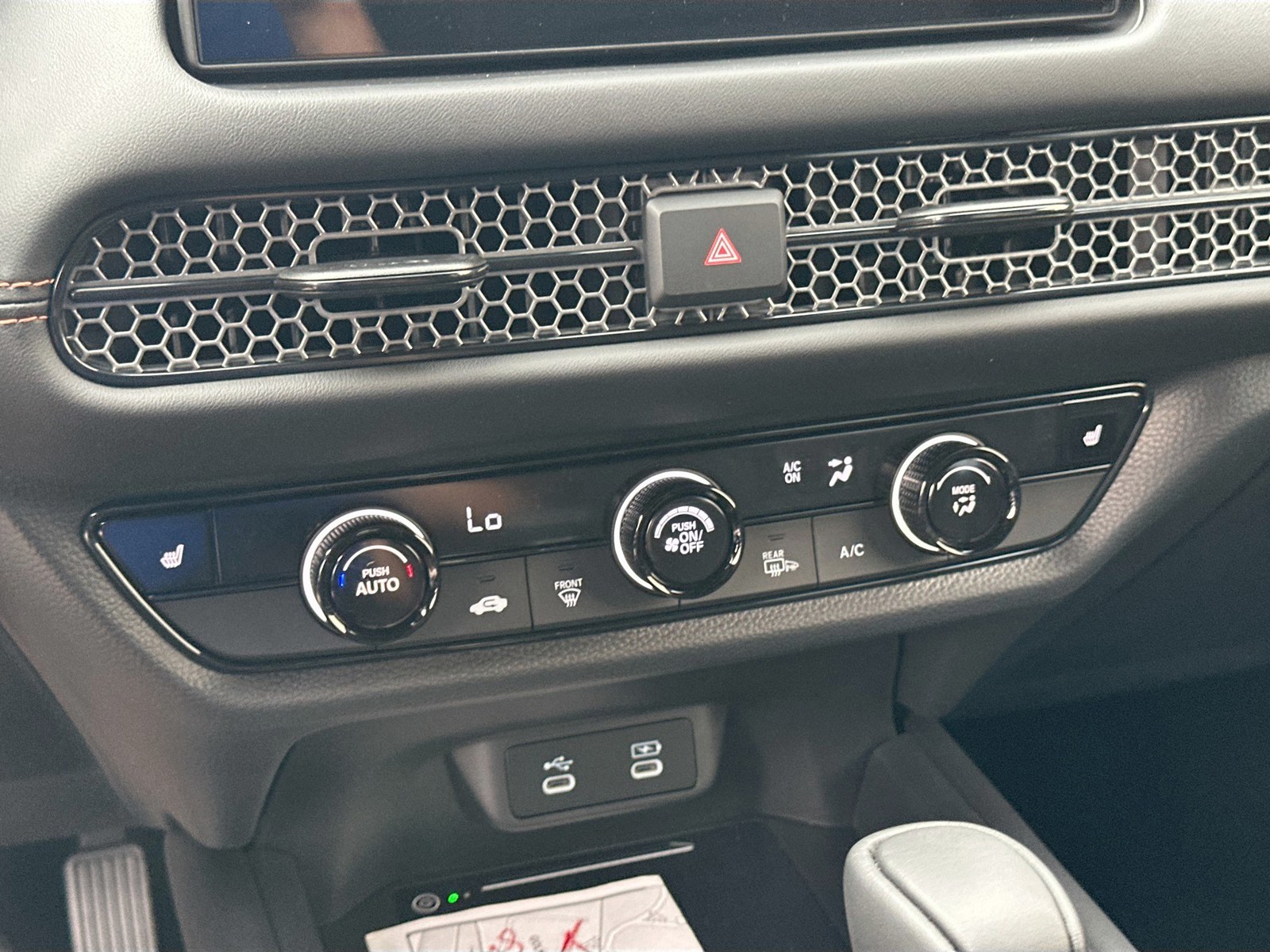 2026 Honda HR-V - Photo 12