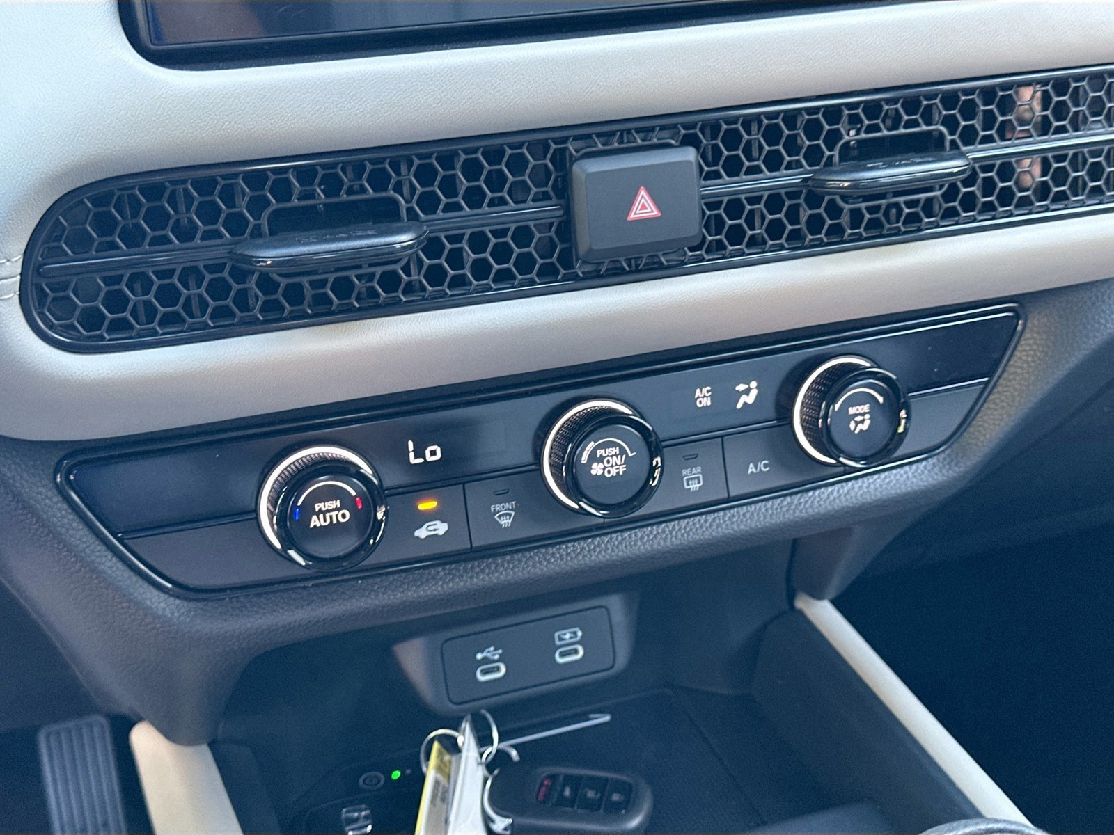 2026 Honda HR-V - Photo 12