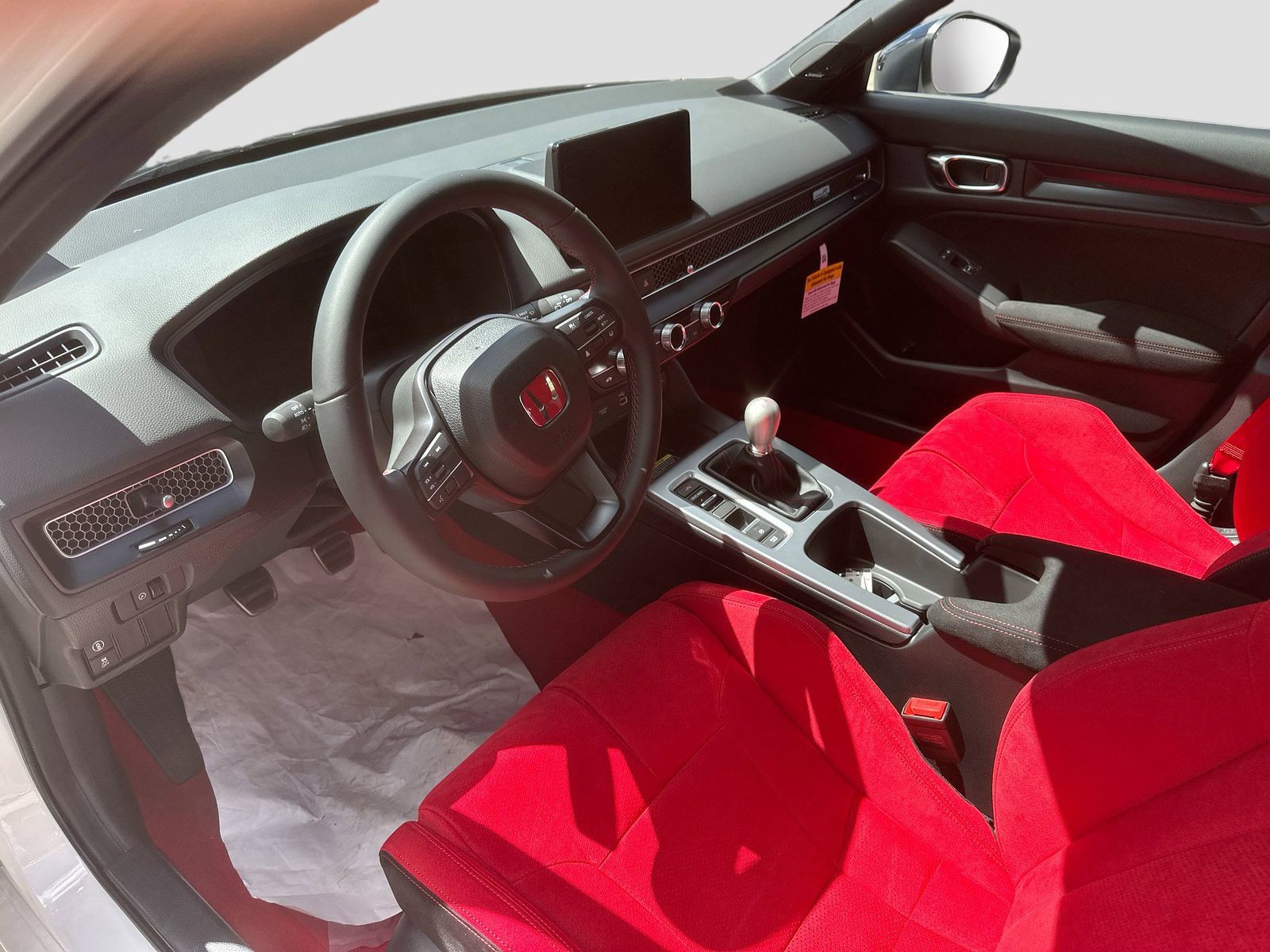 2025 Honda Civic Type R - Photo 7