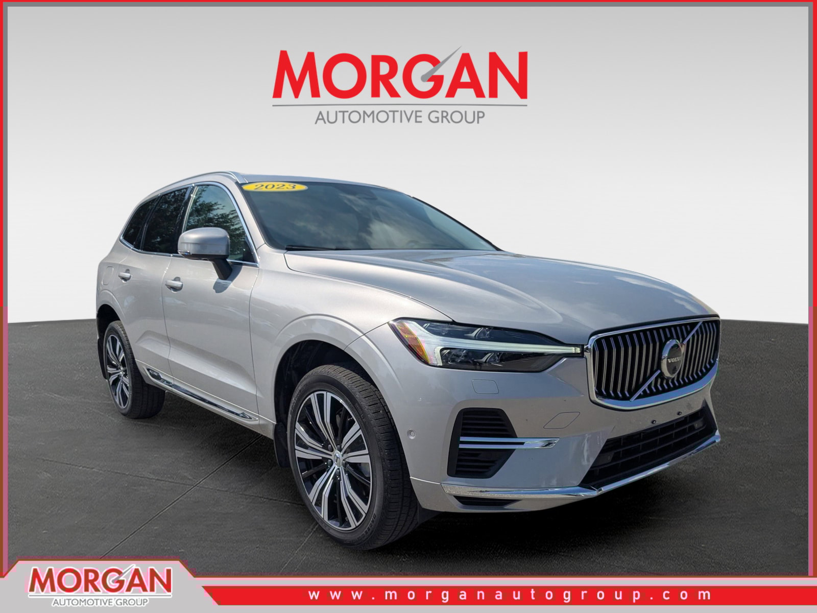 2023 Volvo XC60 Recharge T8 Ultimate Bright Theme
