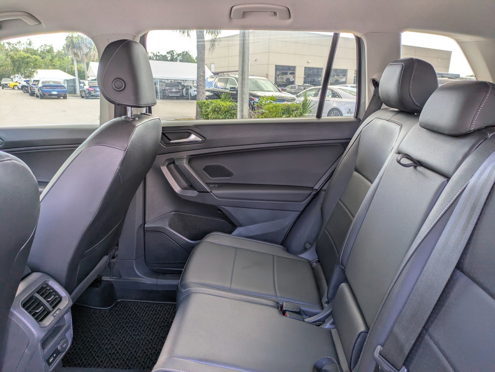 2019 Volkswagen Tiguan - Photo 14