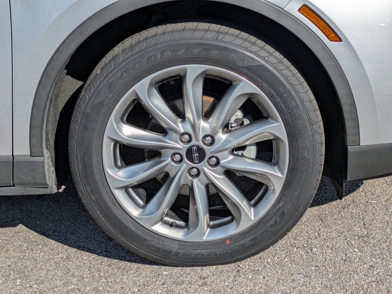 2020 Lincoln Corsair - Photo 12