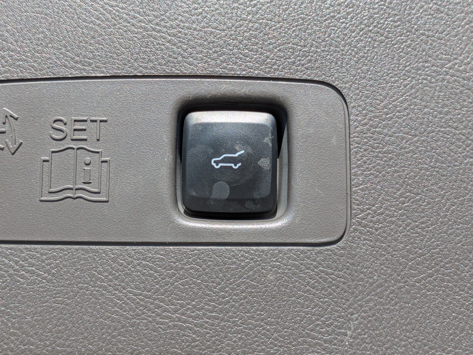 2020 Lincoln Corsair - Photo 14