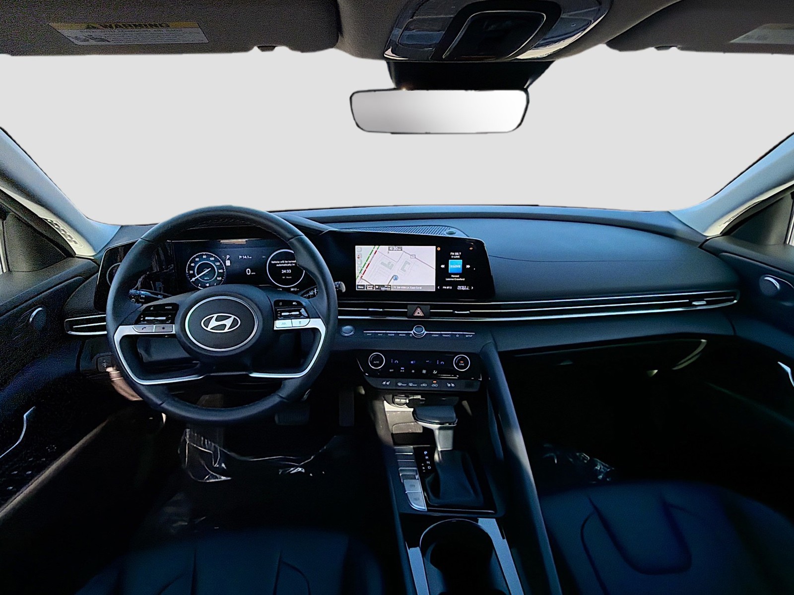 2025 Hyundai Elantra Hybrid - Photo 15