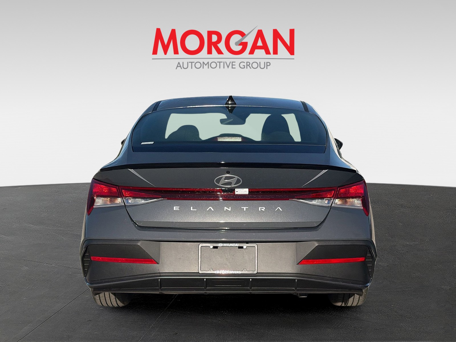 2025 Hyundai Elantra - Photo 6