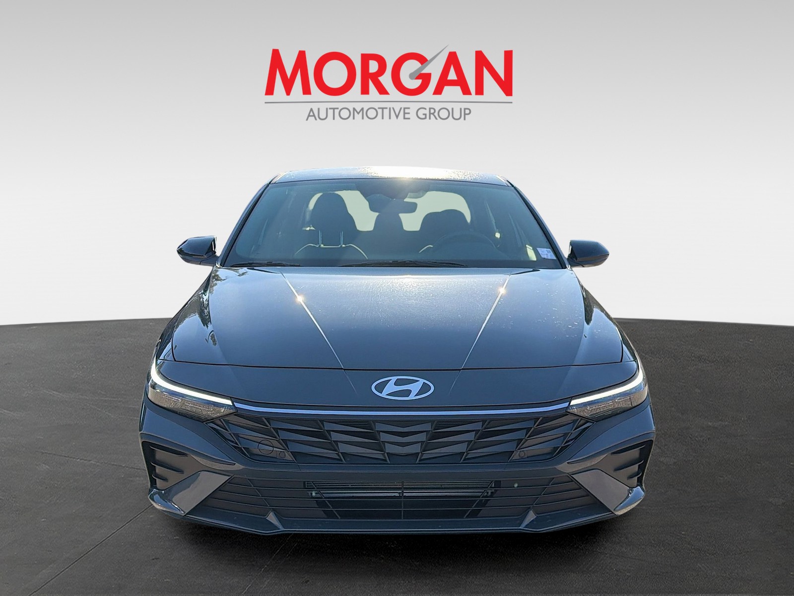 2025 Hyundai Elantra - Photo 3