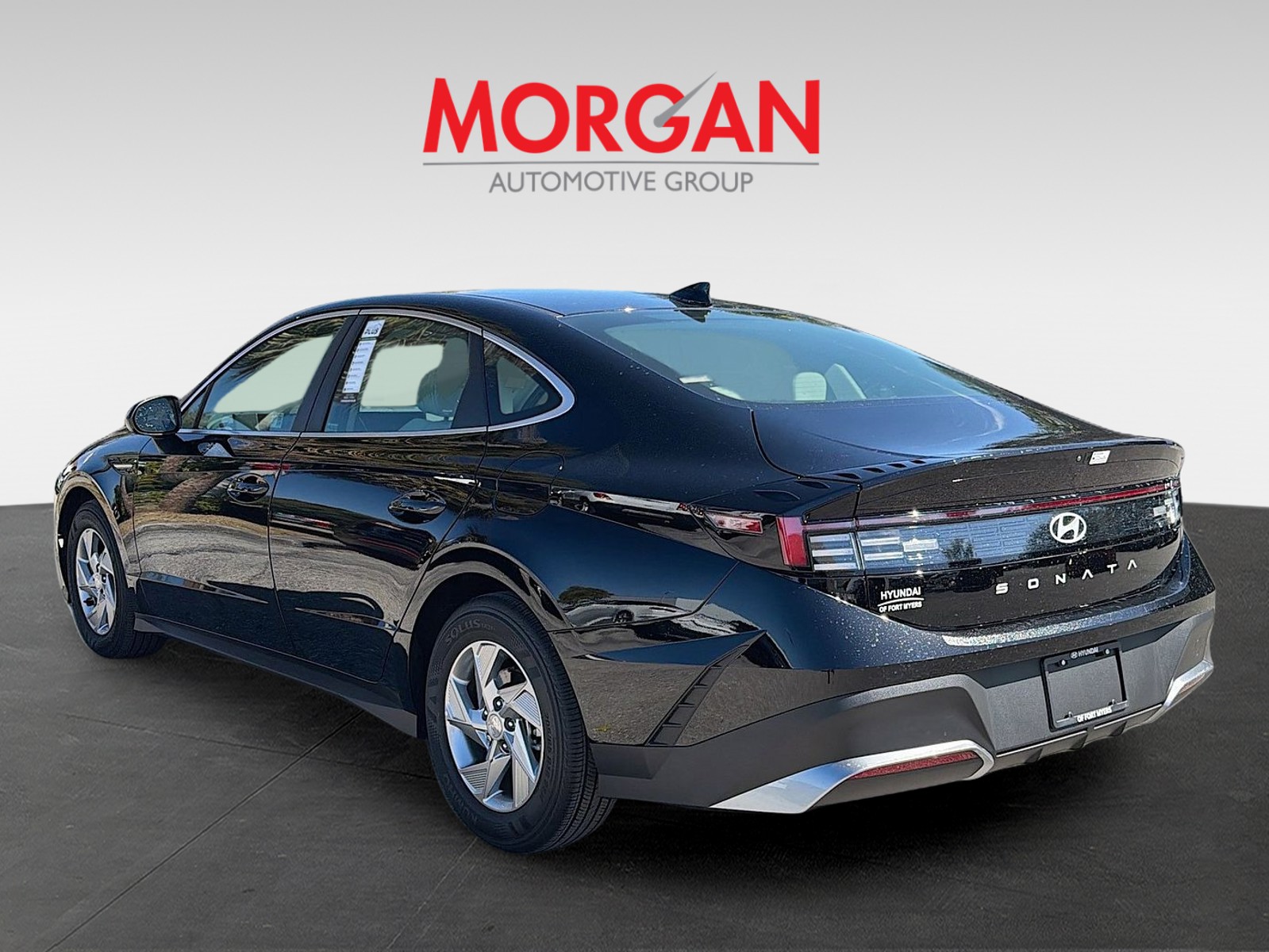 2025 Hyundai Sonata - Photo 5