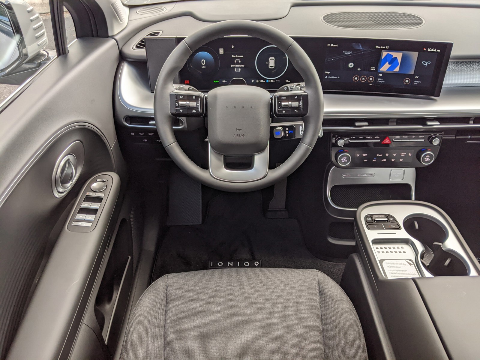 2026 Hyundai IONIQ 9 - Photo 12