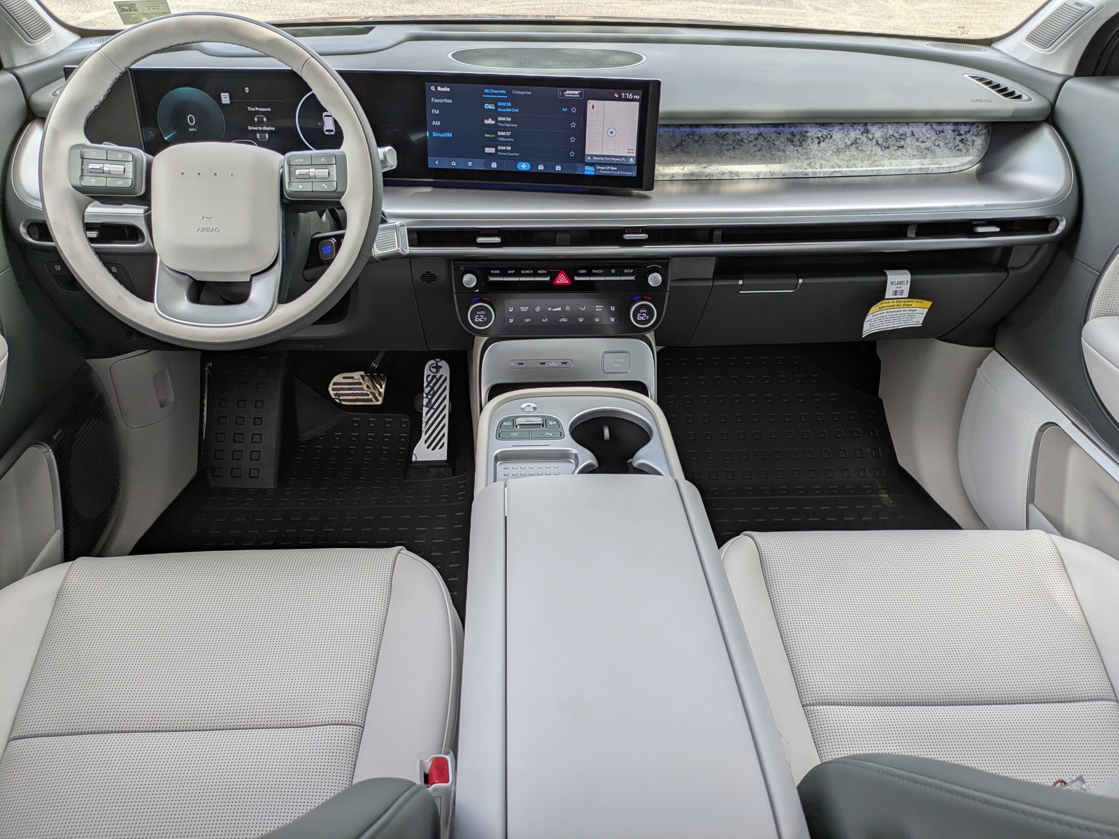 2026 Hyundai IONIQ 9 - Photo 12