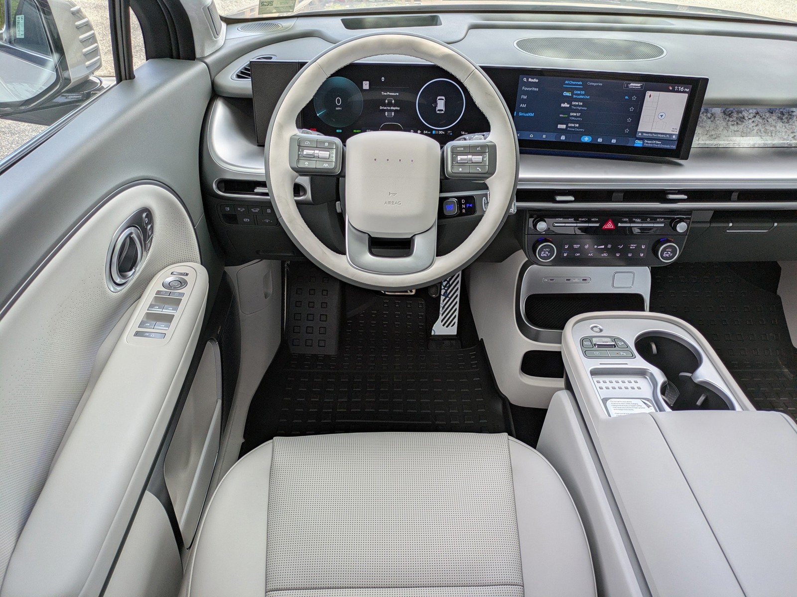 2026 Hyundai IONIQ 9 - Photo 13