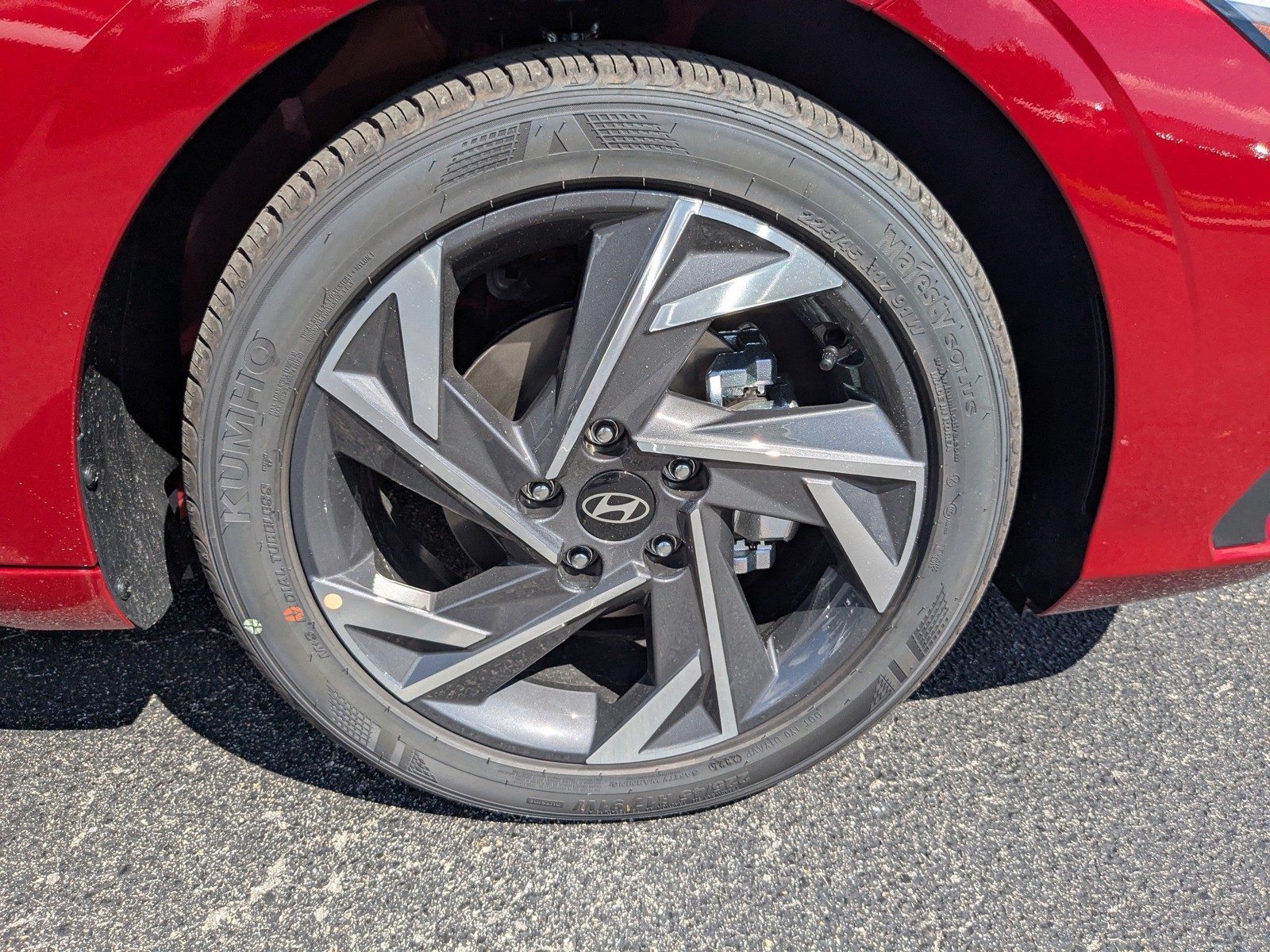 2025 Hyundai ELANTRA - Photo 11