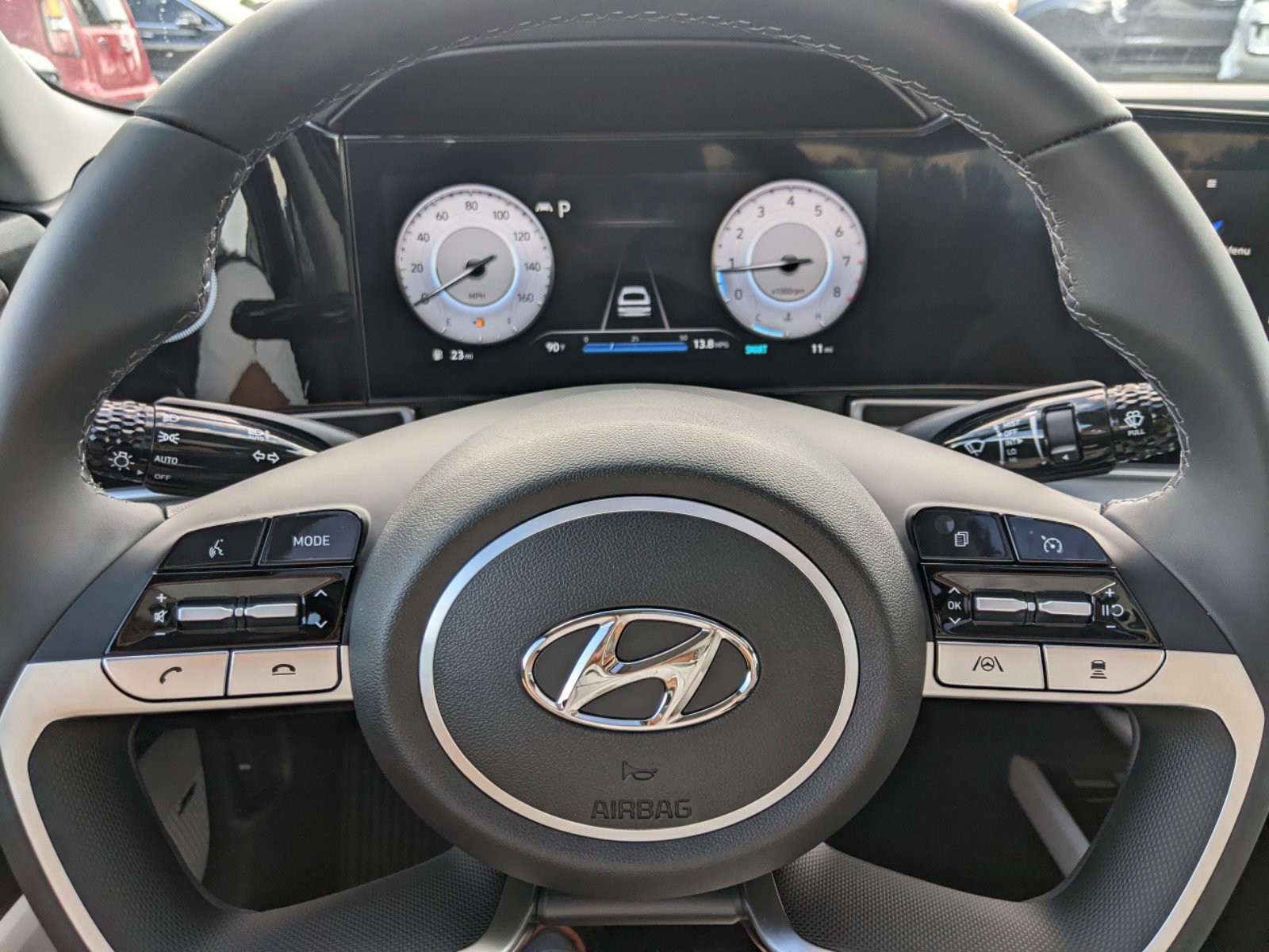 2025 Hyundai ELANTRA - Photo 25