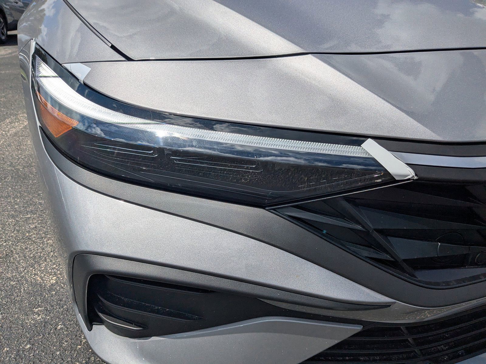 2025 Hyundai ELANTRA - Photo 10