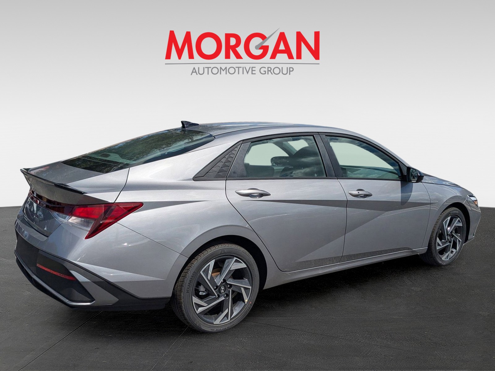 2025 Hyundai ELANTRA - Photo 5