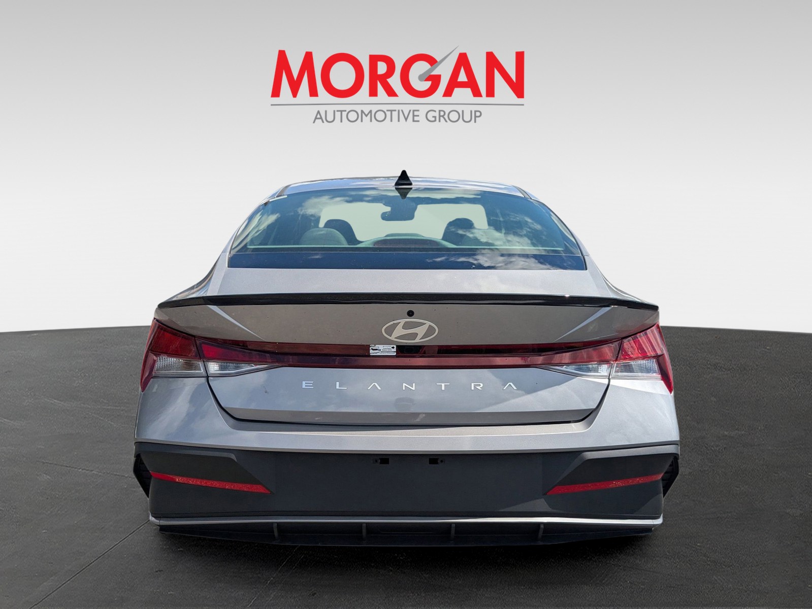 2025 Hyundai ELANTRA - Photo 7
