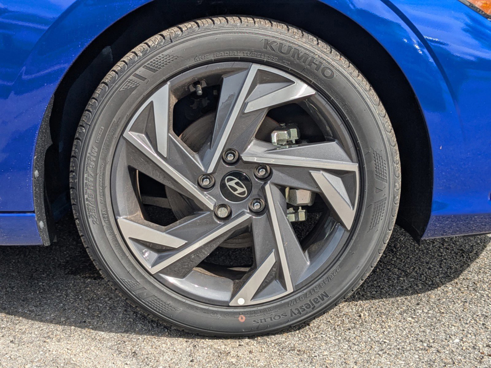 2025 Hyundai ELANTRA - Photo 11