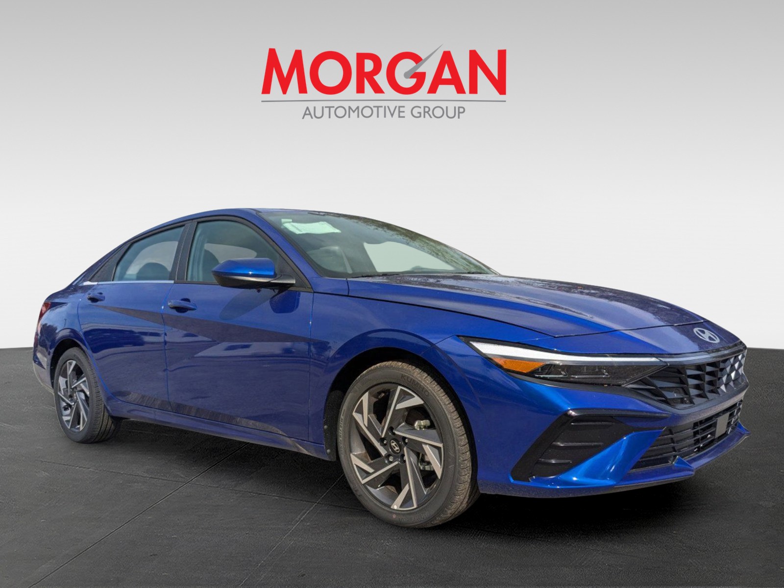2025 Hyundai ELANTRA - Photo 2