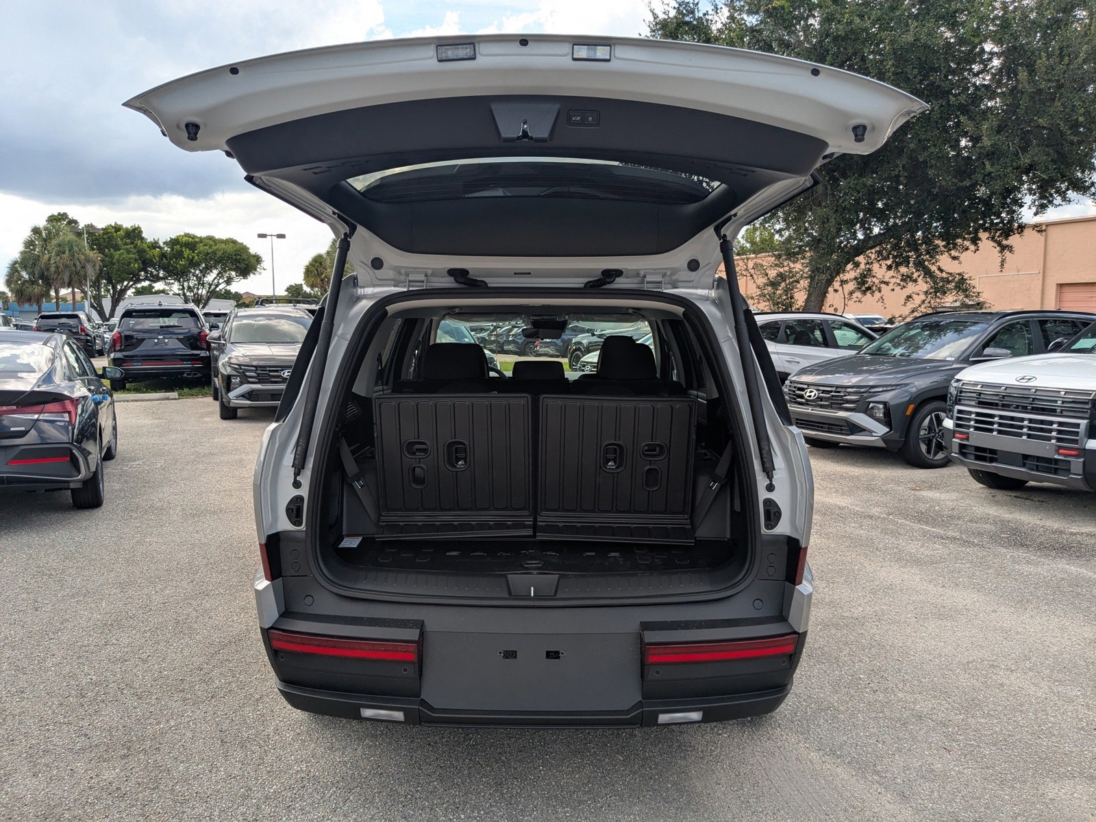2026 Hyundai SANTA FE HYBRID - Photo 13