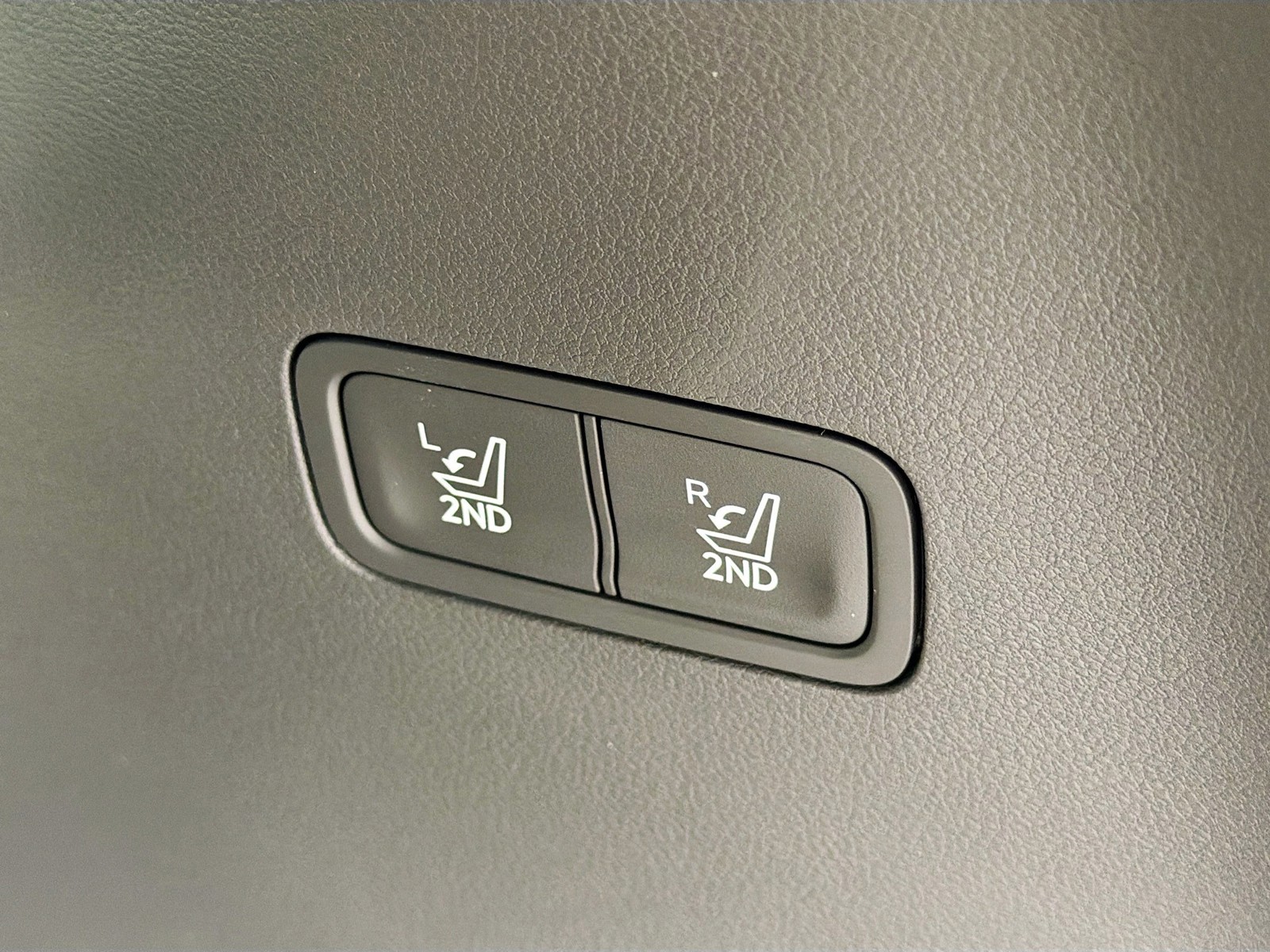 2026 Hyundai SANTA FE HYBRID - Photo 13
