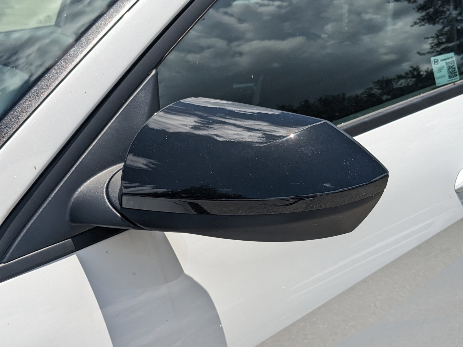 2025 Hyundai ELANTRA HYBRID - Photo 12