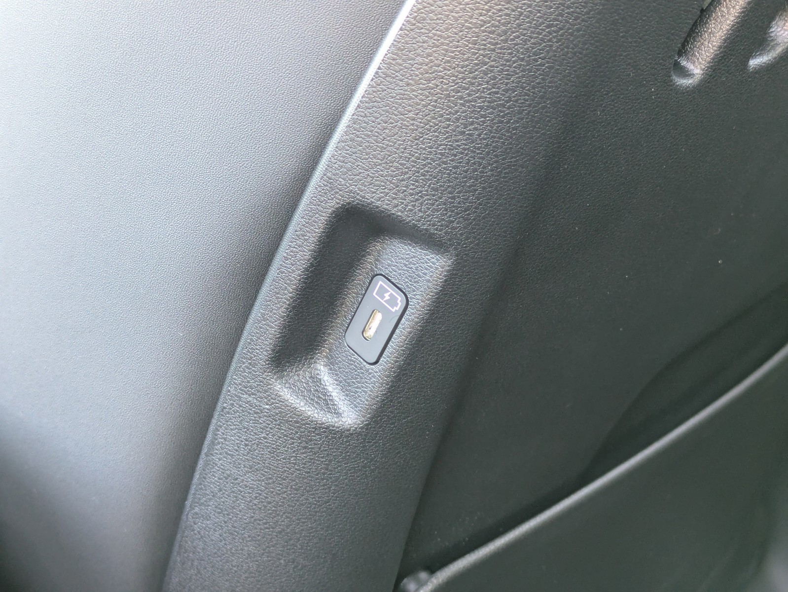 2026 Hyundai SANTA FE - Photo 14